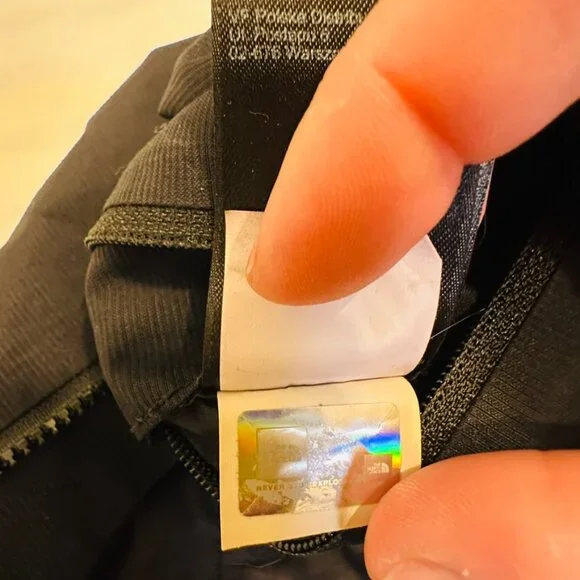 The North Face Fuseform Montro Waterproof Rain Jacket Womens Size Medium, Black - Picture 7 of 10